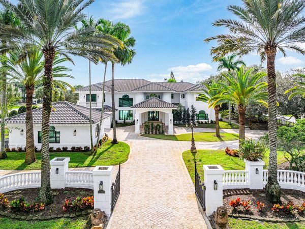 17600 E Fieldbrook Circle E, Boca Raton, FL 33496