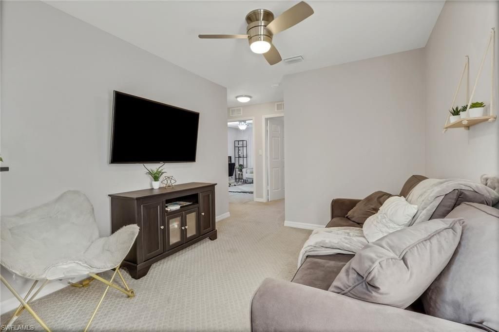 4536 Court Way, Unit 19D, Naples, FL 34109 Photo