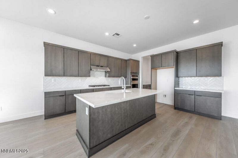 7505 Fallen Grove Lane, Unit Sage Meado, Sparks, NV 89436 Photo