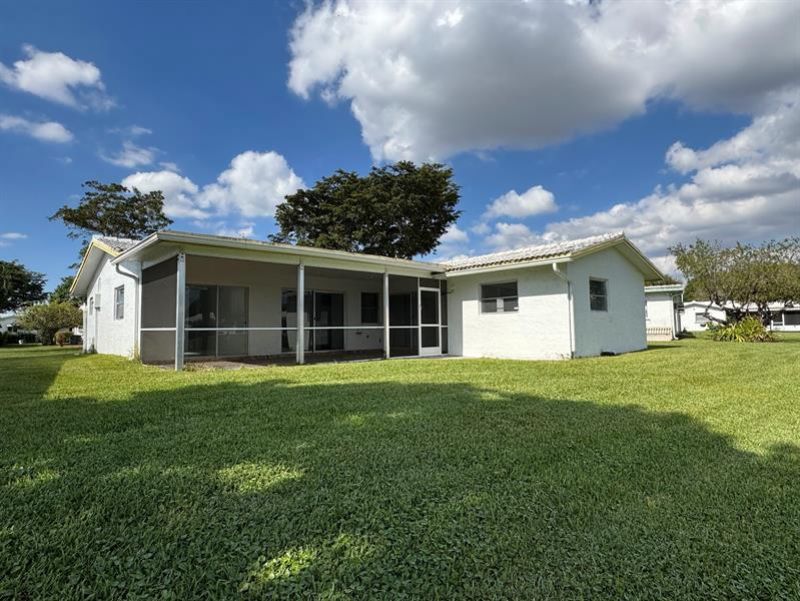 1430 NW 85th Terrace, Plantation, FL 33322 Photo