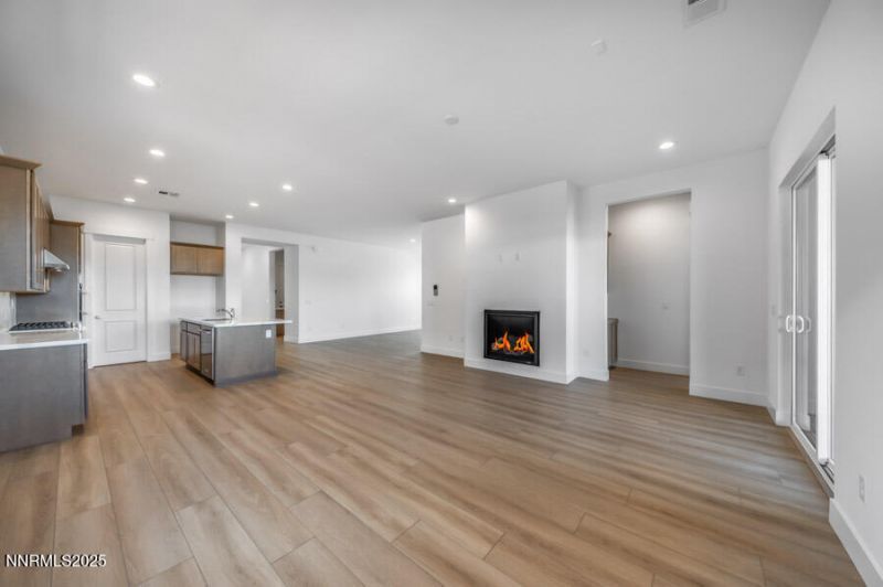 2376 Newberry Way, Unit Oakhill 12, Sparks, NV 89436 Photo