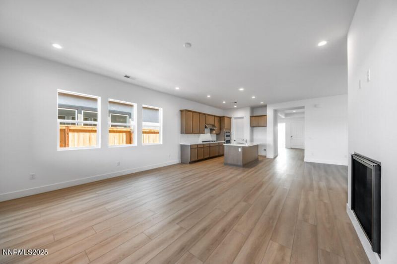 2376 Newberry Way, Unit Oakhill 12, Sparks, NV 89436 Photo