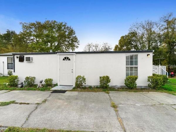 207 ROBINHOOD DRIVE, DELAND, FL 32724