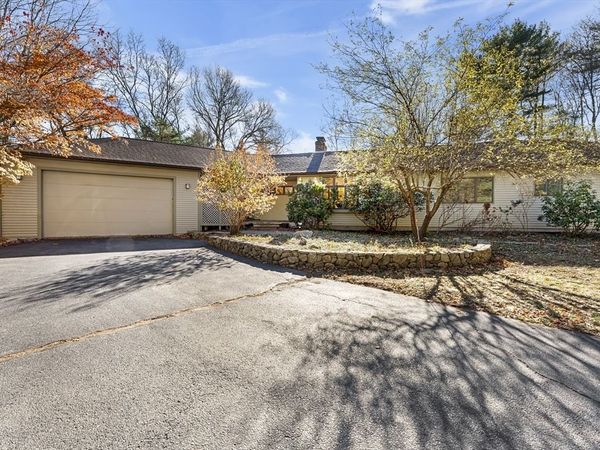 84 Davison Dr., Lincoln, MA 01773