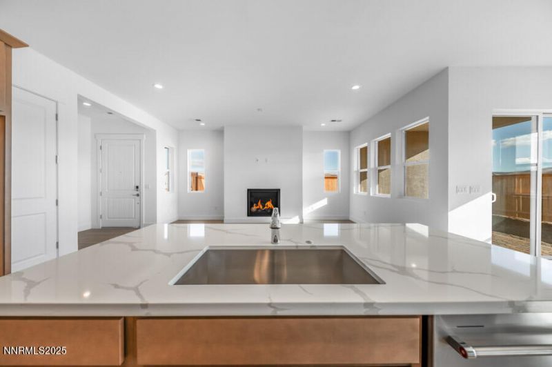 2123 Eaglehead Drive, Unit Glenridge, Sparks, NV 89436 Photo