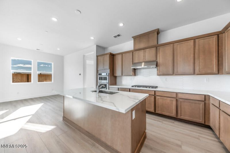 2123 Eaglehead Drive, Unit Glenridge, Sparks, NV 89436 Photo