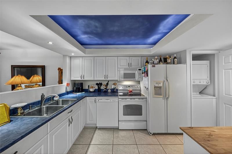 2900 N Course Drive, Unit 607, Pompano Beach, FL 33069 Photo