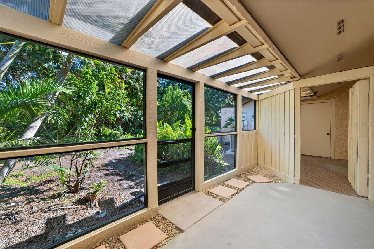 7607 4th Avenue W, Bradenton, FL 34209 Photo