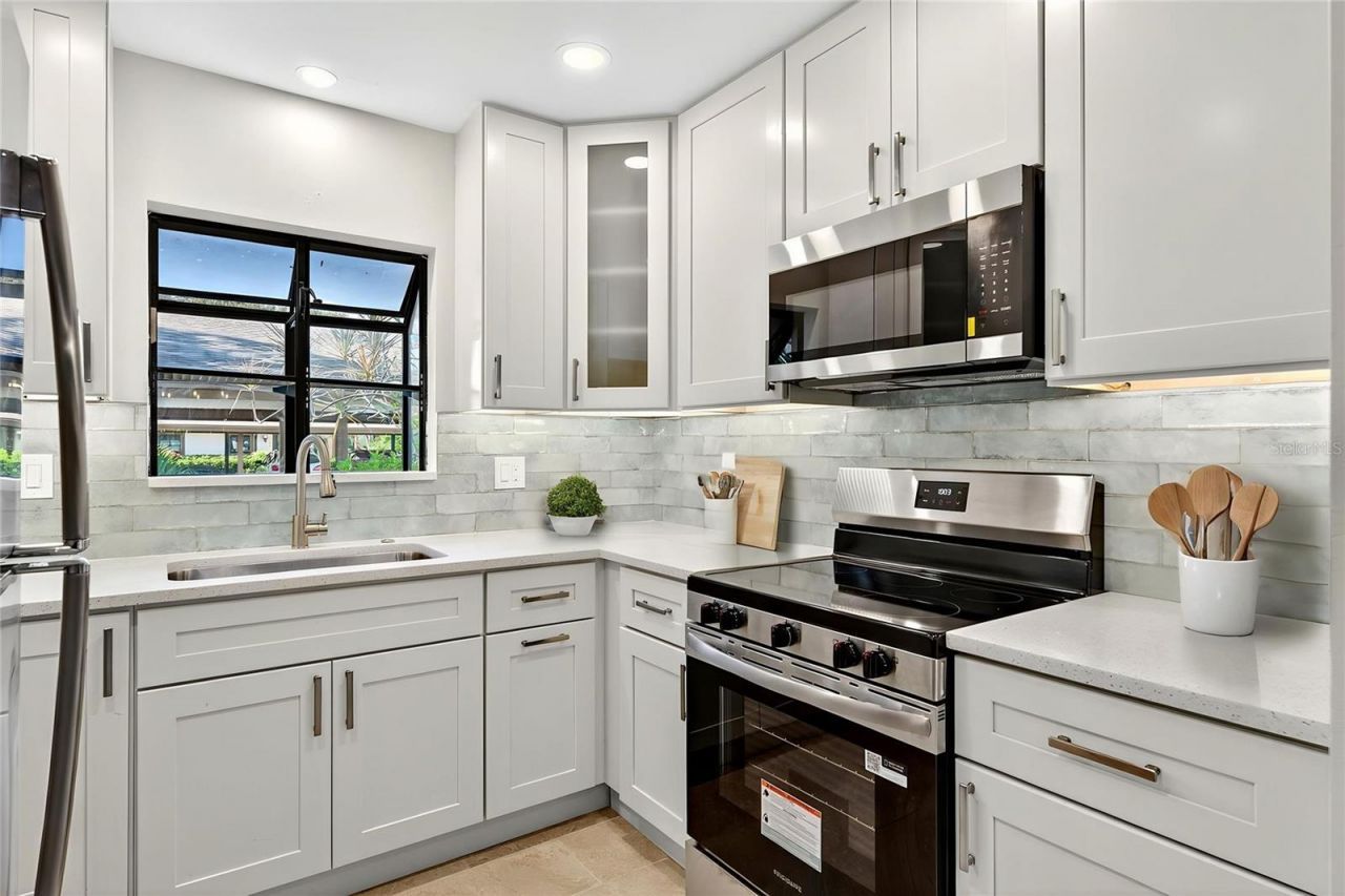 7607 4th Avenue W, Bradenton, FL 34209 Photo