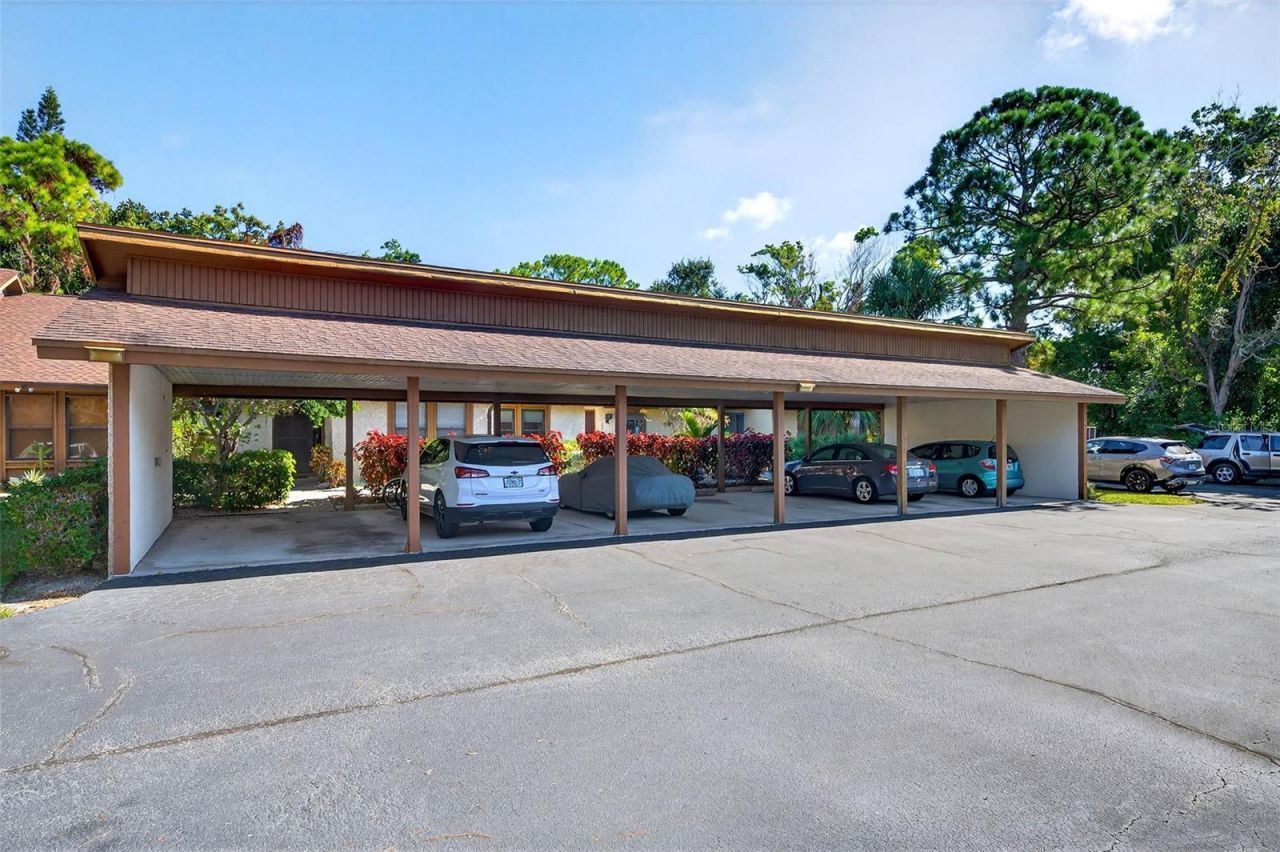 7607 4th Avenue W, Bradenton, FL 34209 Photo