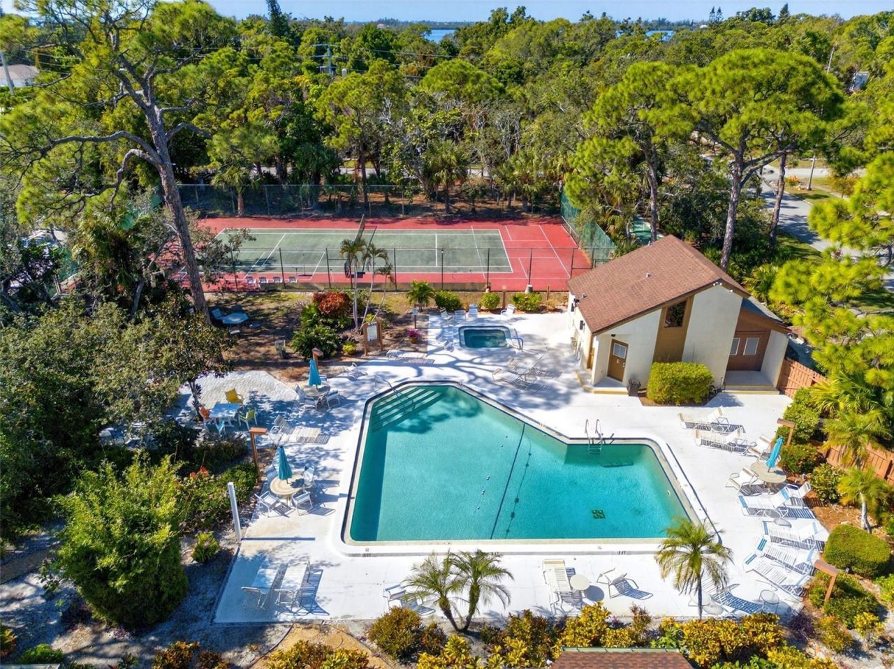 7607 4th Avenue W, Bradenton, FL 34209 Photo