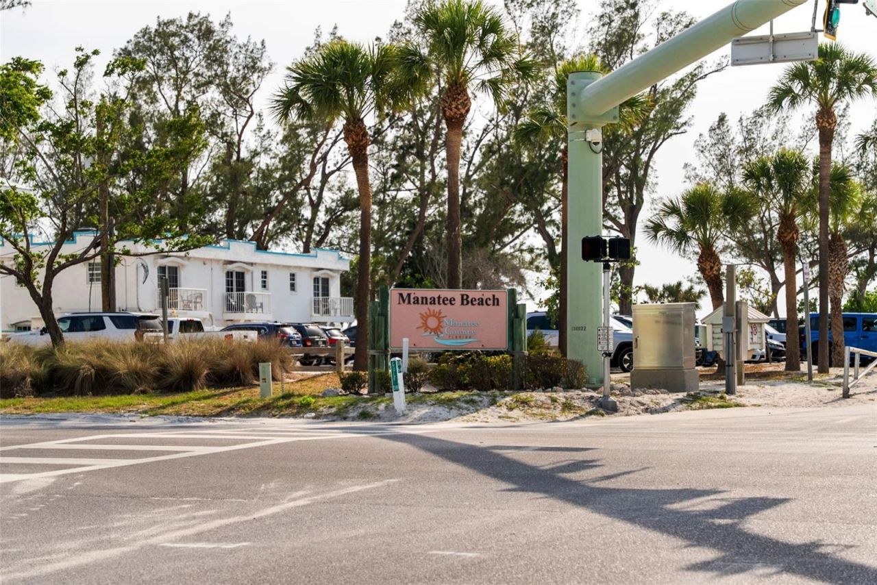 7607 4th Avenue W, Bradenton, FL 34209 Photo