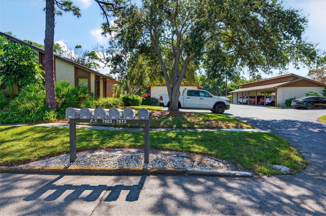 7607 4th Avenue W, Bradenton, FL 34209 Photo