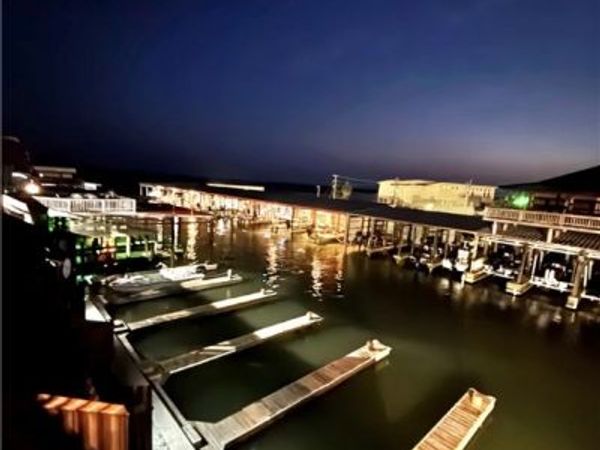 454 S 15th Street , Port O'Connor, TX 77982