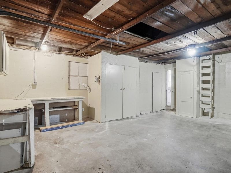 4485 Helen Drive, Columbus, OH 43232 Photo 13