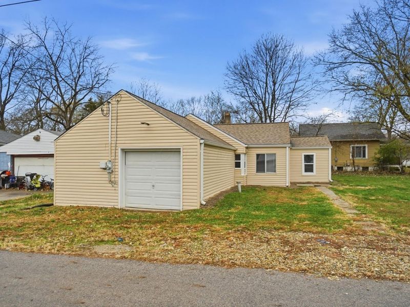 4485 Helen Drive, Columbus, OH 43232 Photo 14