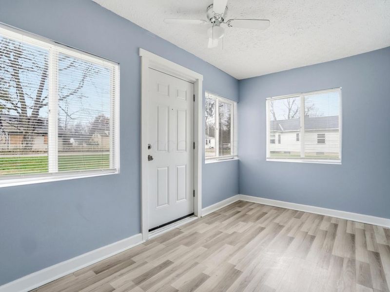 4485 Helen Drive, Columbus, OH 43232 Photo 3