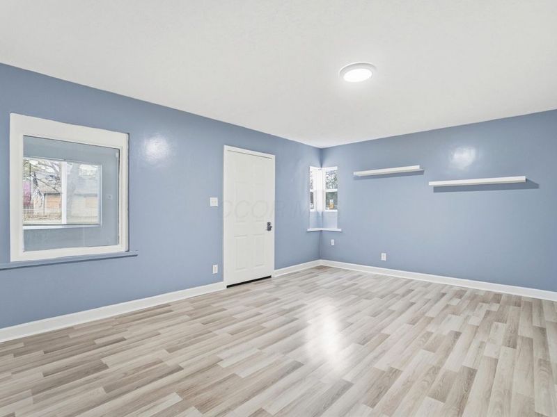 4485 Helen Drive, Columbus, OH 43232 Photo 4