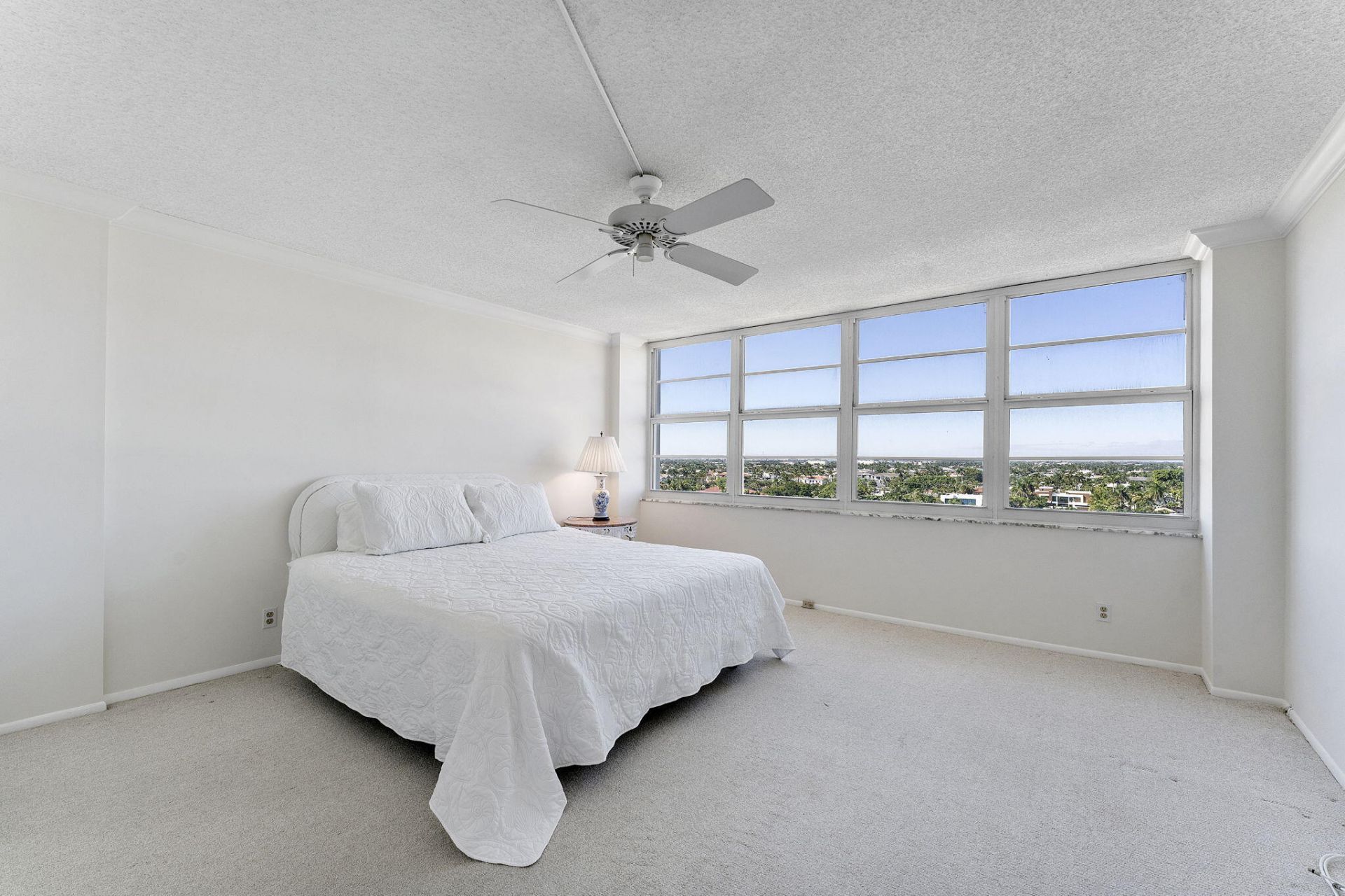 2000 S Ocean Boulevard, Unit 8a, Boca Raton, FL 33432 Photo