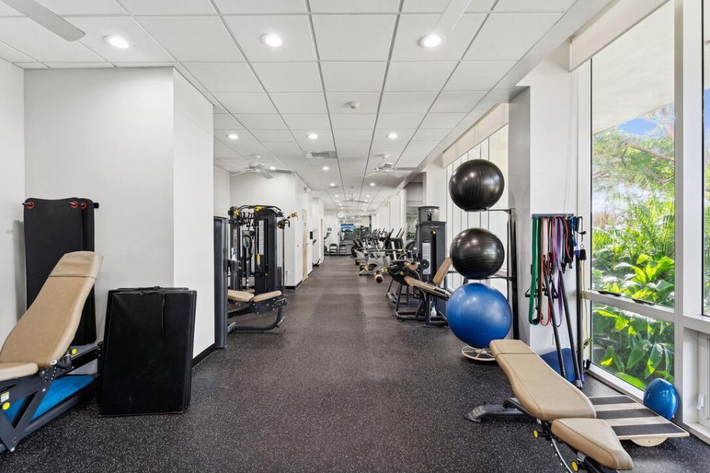 2000 S Ocean Boulevard, Unit 8a, Boca Raton, FL 33432 Photo