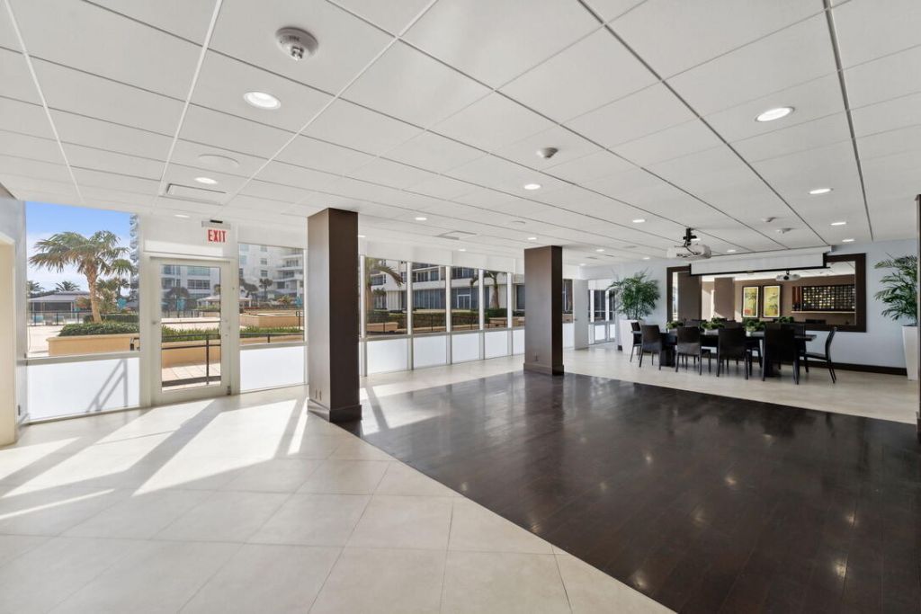 2000 S Ocean Boulevard, Unit 8a, Boca Raton, FL 33432 Photo