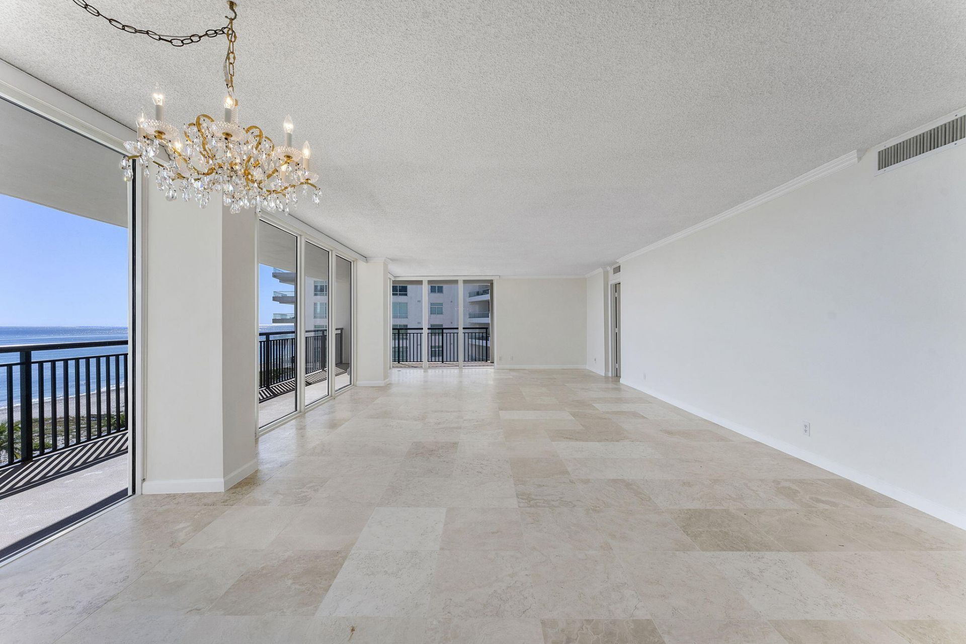 2000 S Ocean Boulevard, Unit 8a, Boca Raton, FL 33432 Photo