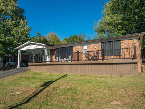 108 BRIDGEVIEW Circle, Hot Springs, AR