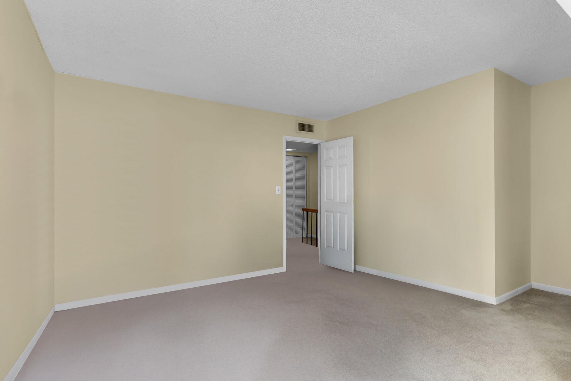 87465 Old Highway, Unit 215, Islamorada, FL 33036 Photo