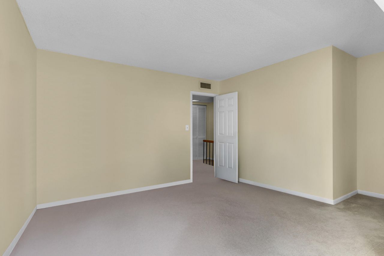 87465 Old Highway, Unit 215, Islamorada, FL 33036 Photo