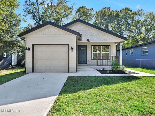 2260 W 1ST Street, Jacksonville, FL 32209