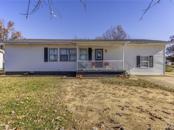 509 Nelson, East Prairie, MO 63845