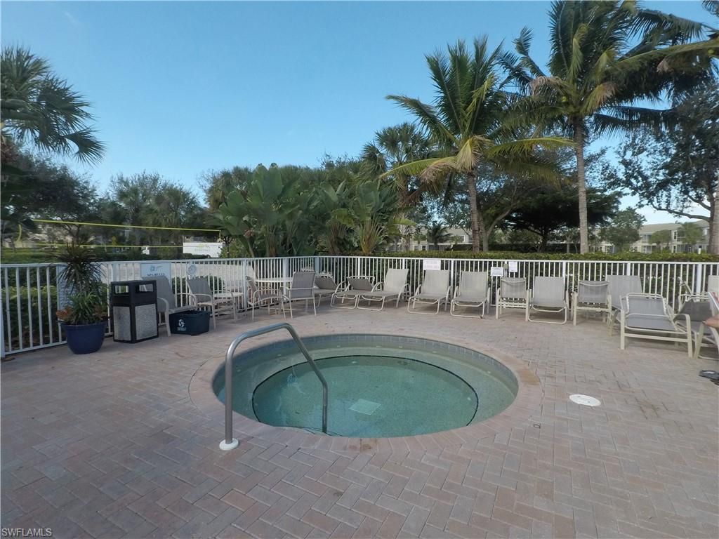 9208 Calle Arragon Ave, Unit 202, Fort Myers, FL 33908 Photo