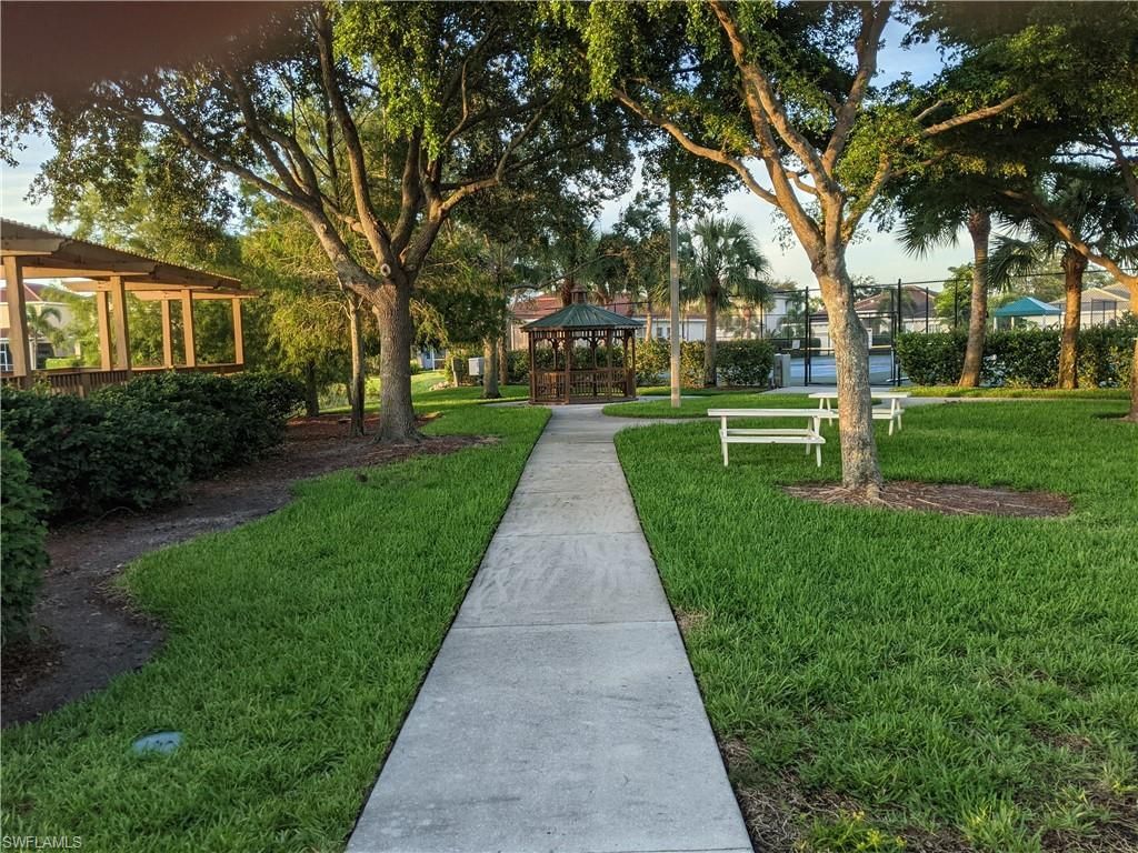 9208 Calle Arragon Ave, Unit 202, Fort Myers, FL 33908 Photo