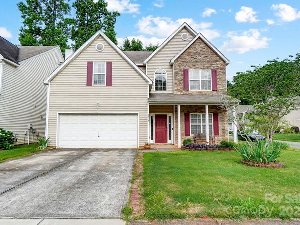 2019 Aberglen Drive, Charlotte, NC 28262