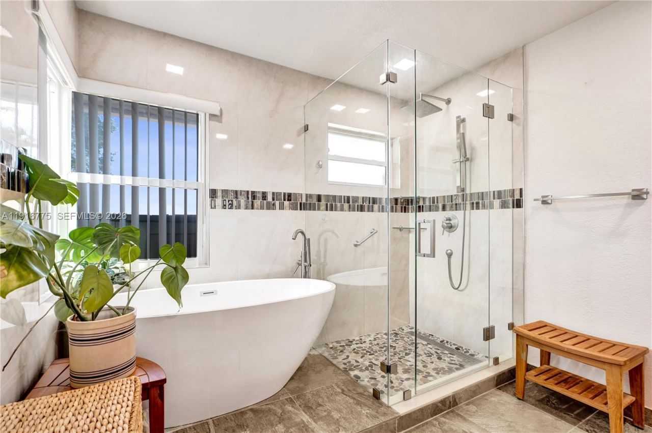 14833 SW 164th Ter, Miami, FL 33187 Photo