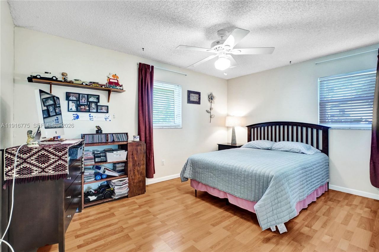 14833 SW 164th Ter, Miami, FL 33187 Photo