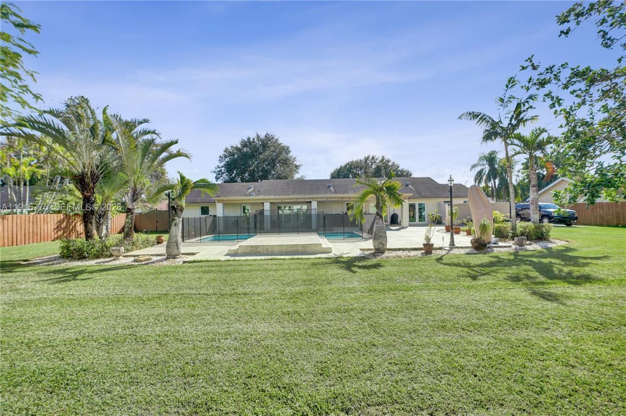 14833 SW 164th Ter, Miami, FL 33187 Photo