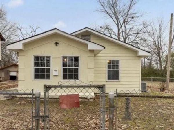 1406 vine street, North Little Rock, AR 72114