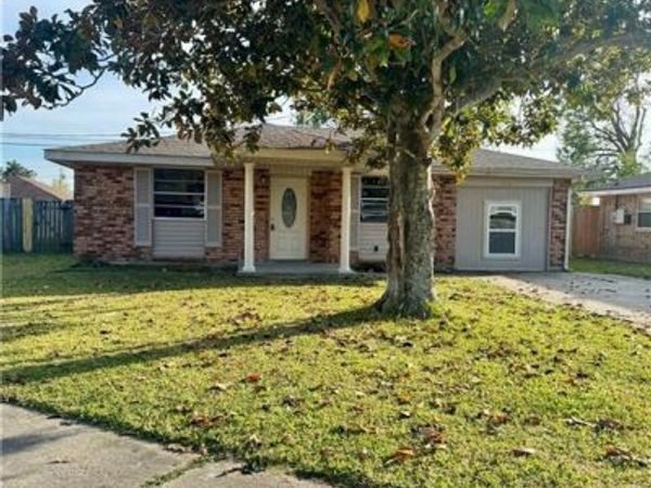 1808 HELVETIA Court, LaPlace, LA 70068