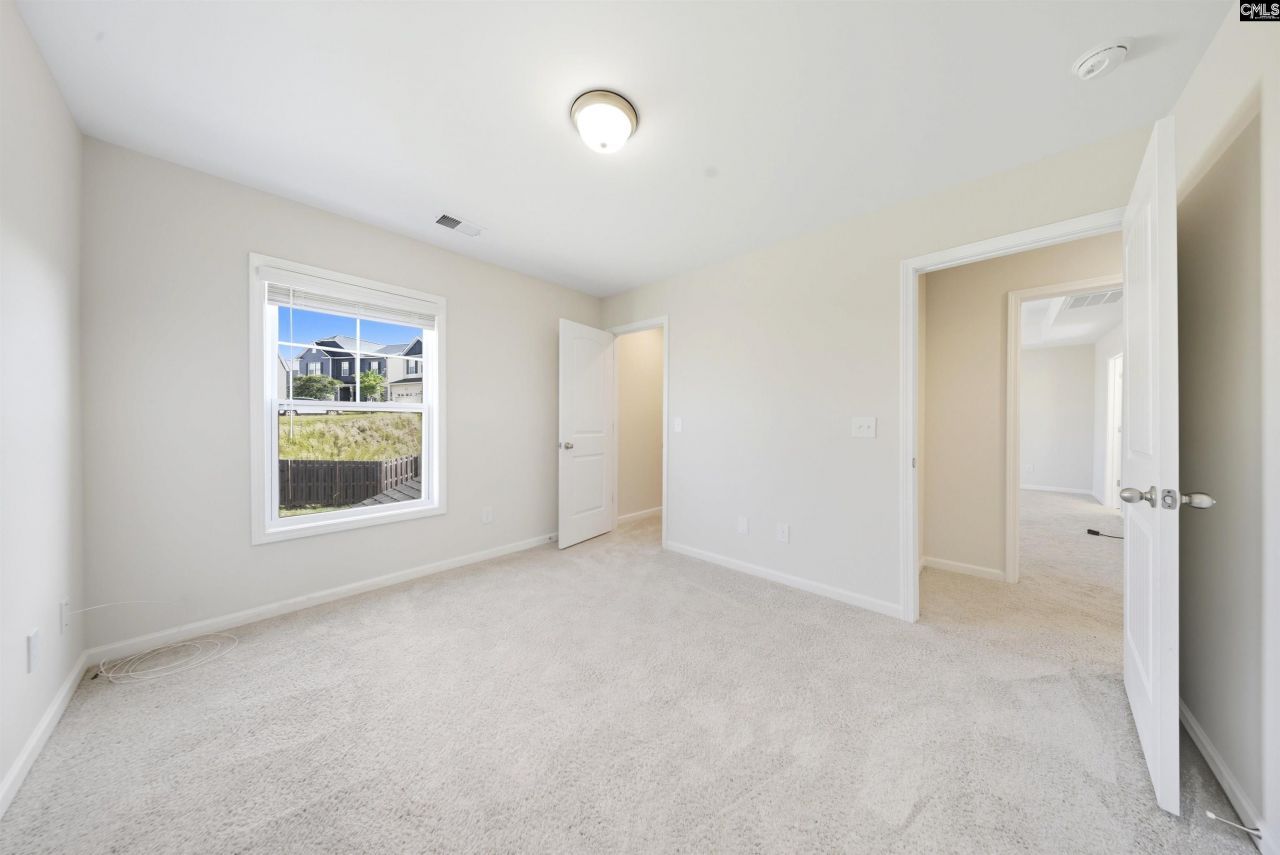 116 Calming Creek Way Photo 17