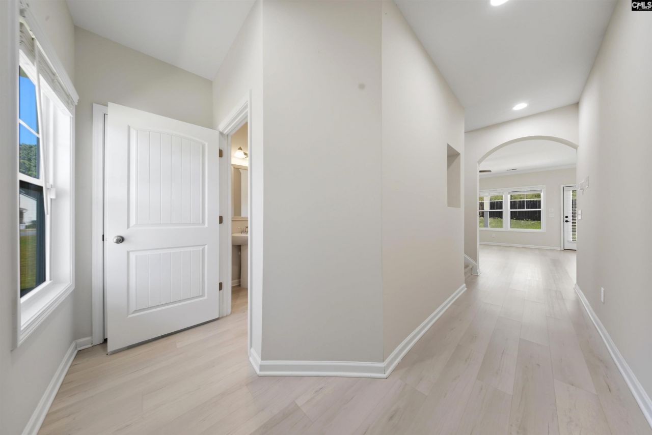 116 Calming Creek Way Photo 19