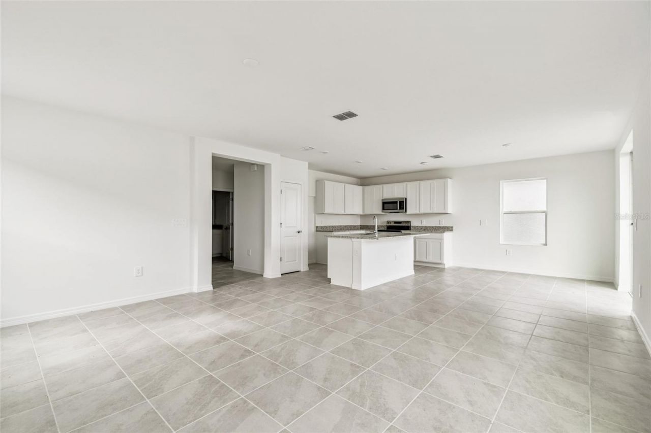 9118 Optimist Way, Palmetto, FL 34221 Photo