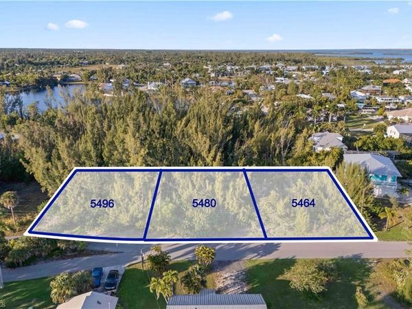 5464 Ann Arbor DR , BOKEELIA, FL 33922