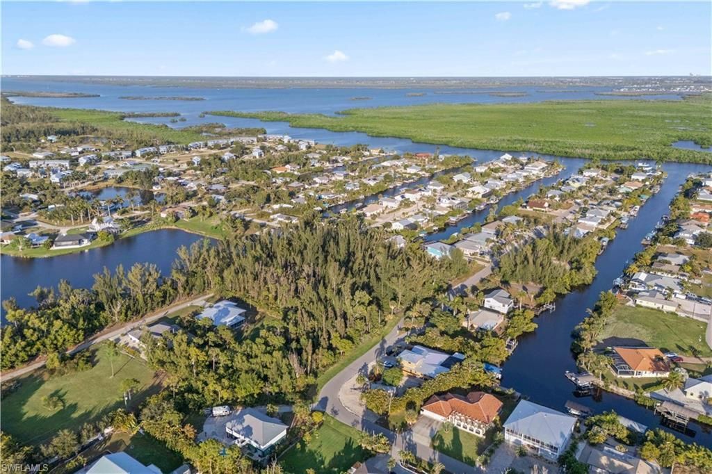 5464 Ann Arbor Dr , Bokeelia, FL 33922 Photo