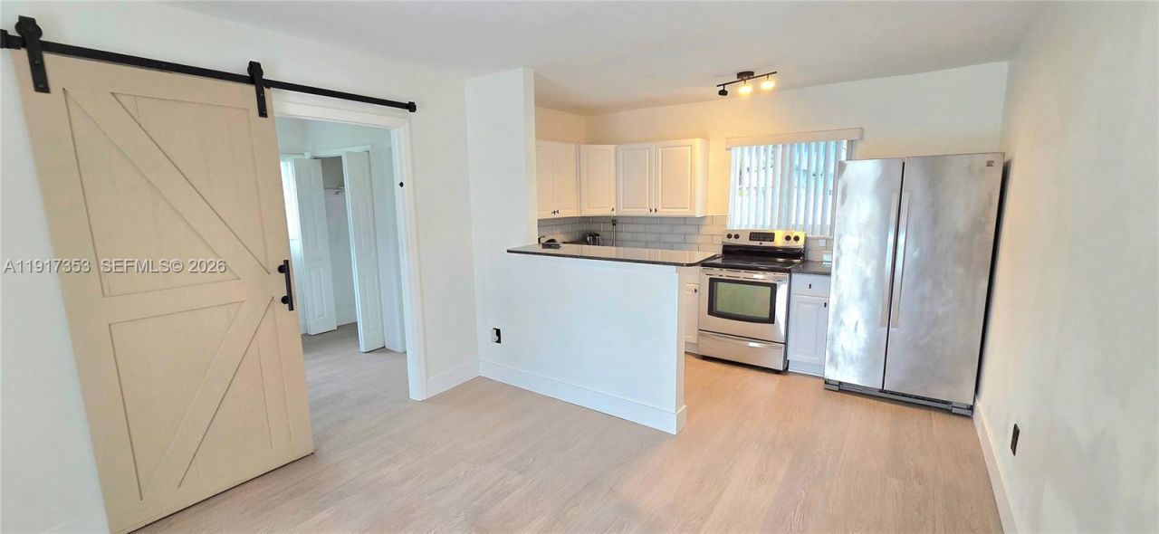 1540 NE 118th St, Unit B, Miami, FL 33161 Photo