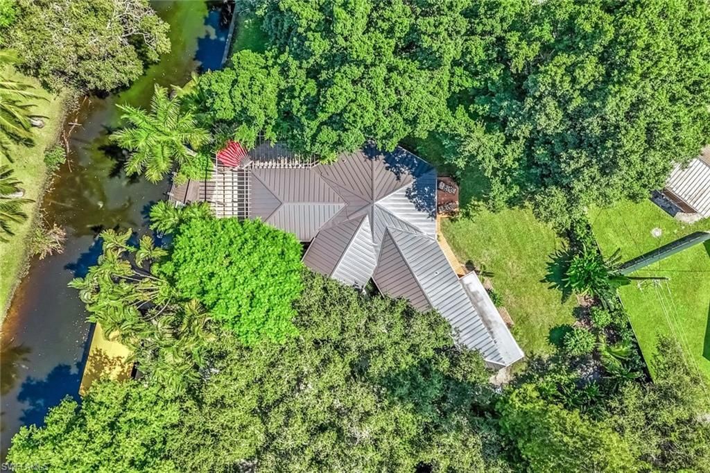 9856 Tonya Ct, Bonita Springs, FL 34135 Photo