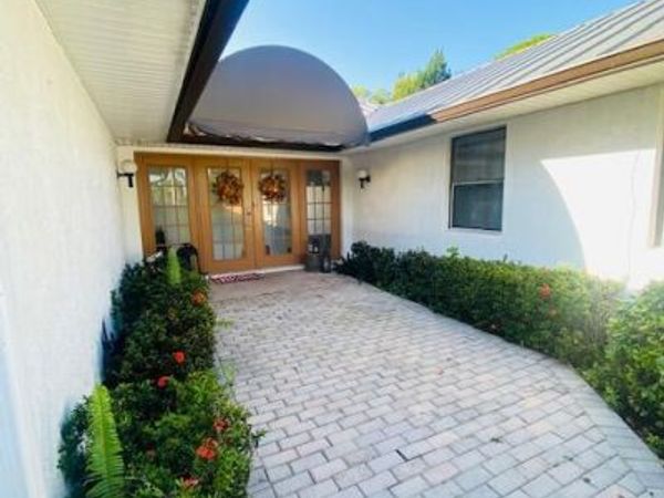 3290 SW Island Way, Palm City, FL 34990