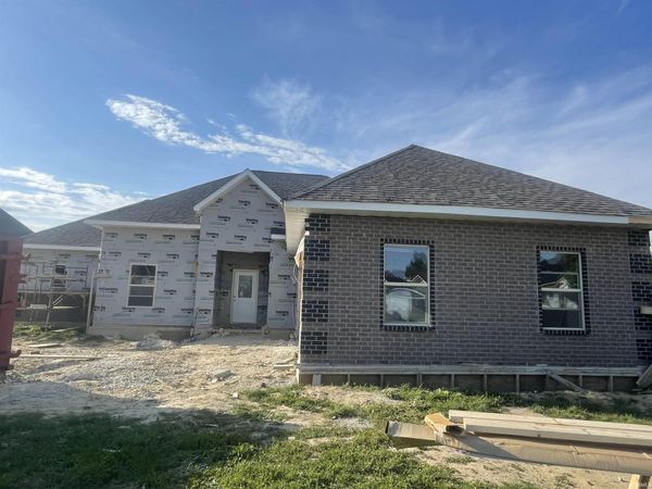 2534 Chrystal Woods Drive, Kokomo, IN 46901