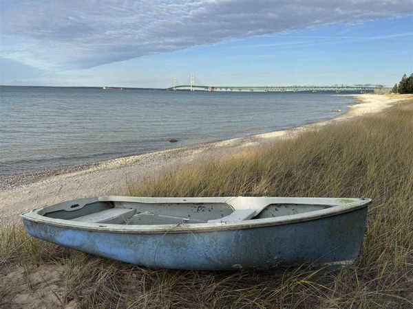 416 Lakeside Drive, Mackinaw City, MI 49701