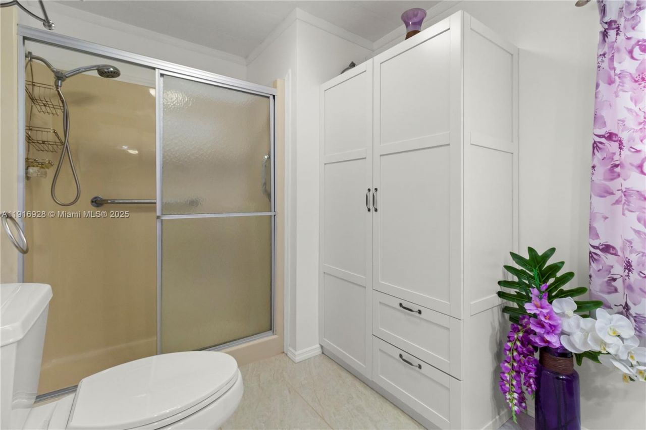 5239 NW 3rd Ave, Deerfield Beach, FL 33064 Photo
